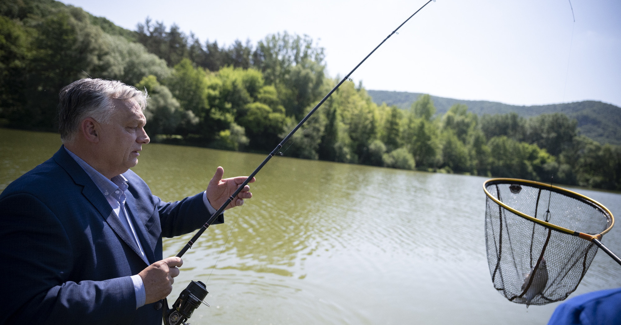 Orbán a választásról: egyik oldalon a hatalom és a pénz, a másikon a békevágy
