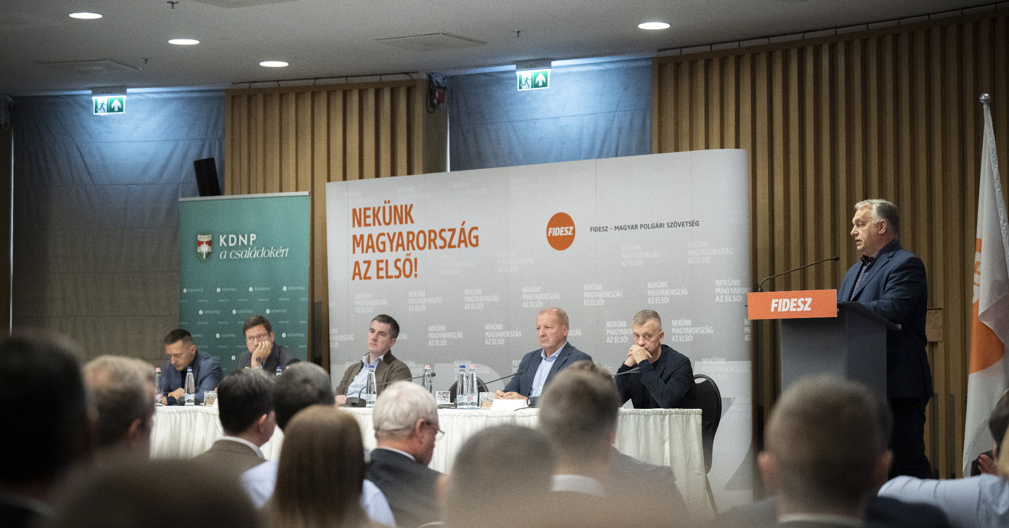 Megbeszélnivalóból nem lesz hiány a Fidesz kihelyezett frakcióülésén