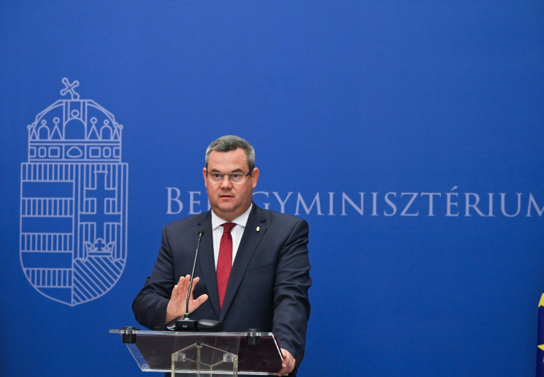 Az egészségügyi államtitkár Magyar Péter kórházkörútjáról: te voltál, aki mindig VIP-ellátást követeltél magadnak