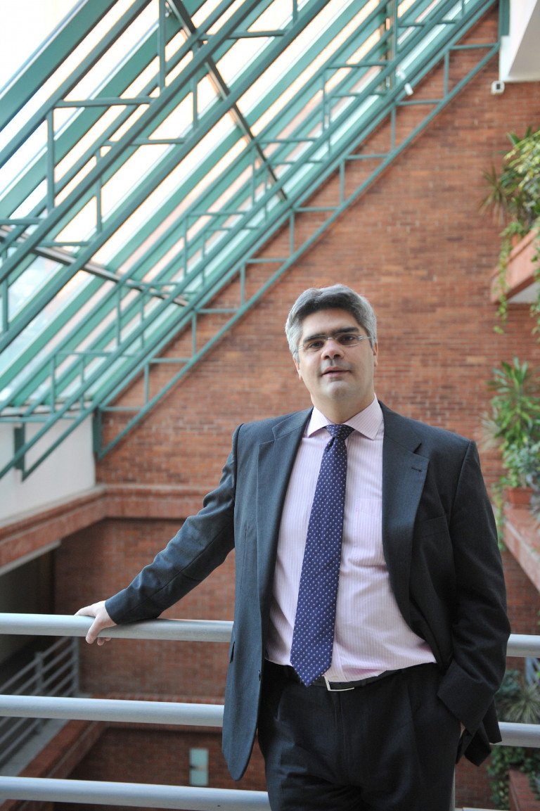 A kirúgott diplomata minden jogi eszközzel megtámadja az elbocsátását