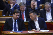 Nőnek a bérek a minisztériumokban