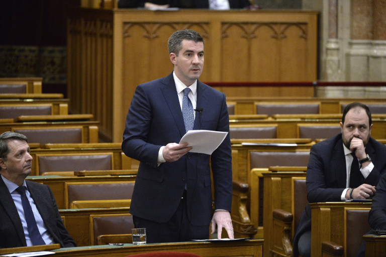 Kocsis Máté szerint ha világháború lesz, akkor atomháború is lesz