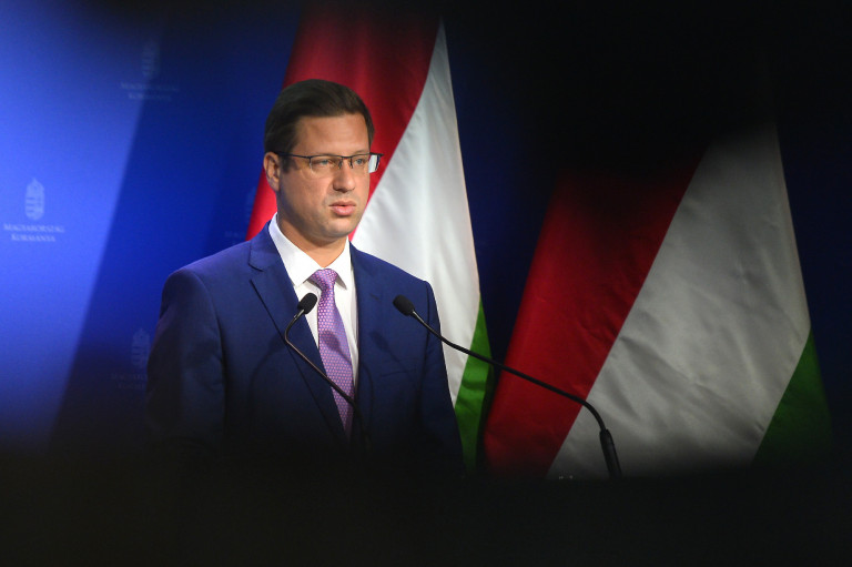 Kormányinfó: megszűnik a CSOK, augusztusig él az árstop