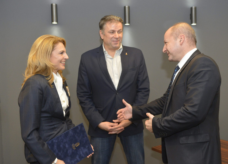 Sebestyén Júlia mentegetése a megtestesült bűnpártolás