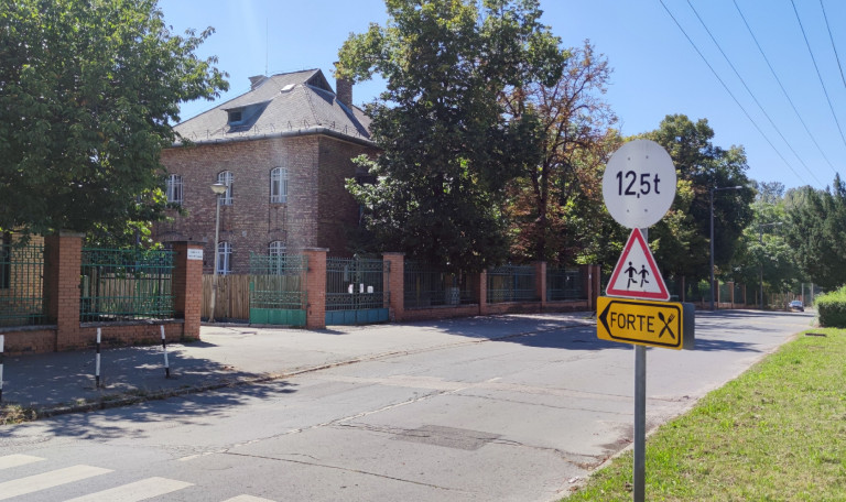 Vácon „terjeszkedik” a Samsung: vendégmunkásokat étkeztetnek a városban