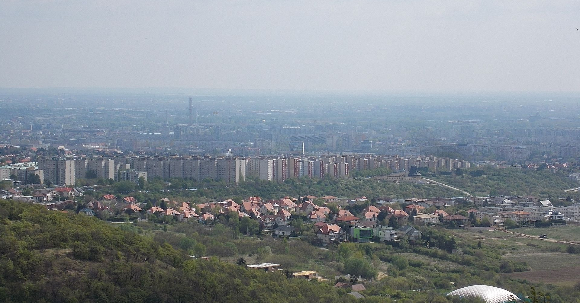 270 lakásos társasházat terveznek a gazdagréti Madárhegyre