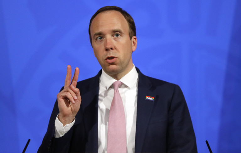 Lemondott a brit egészégügyi miniszter