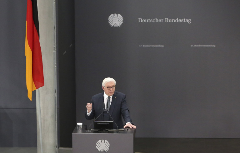 Frank-Walter Steinmeier marad a német államfő