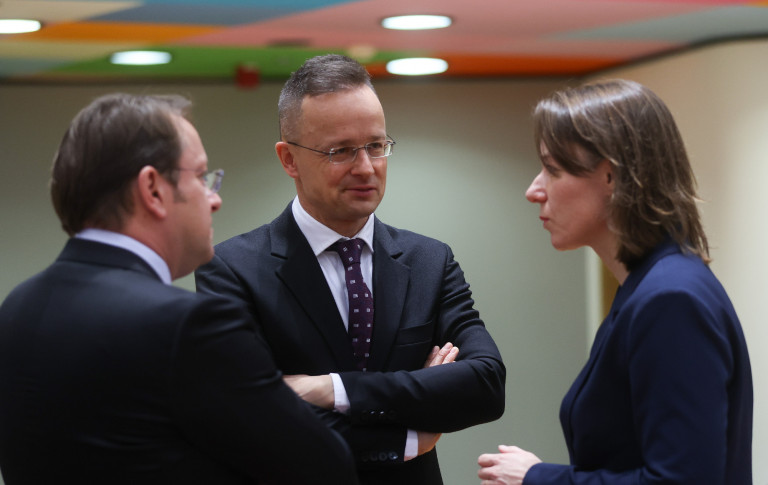 Szijjártó: Nincs szükségünk arra, hogy amerikaiak kioktassanak