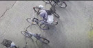 Baltával lopott biciklit egy tolvaj Budapesten