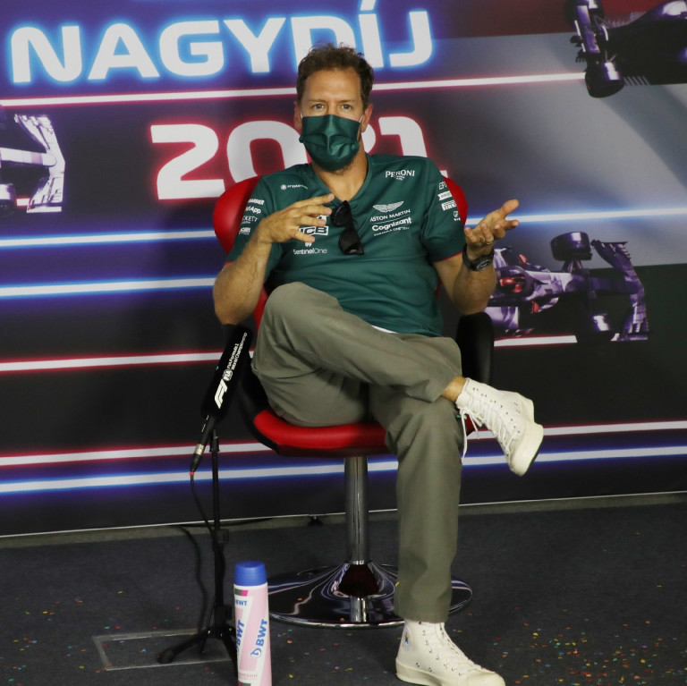 Vettel se hagyta szó nélkül a magyar kormány ténykedését