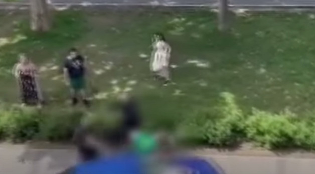Két család vitája szándékos gázolásba torkollott Pécsen – Videó