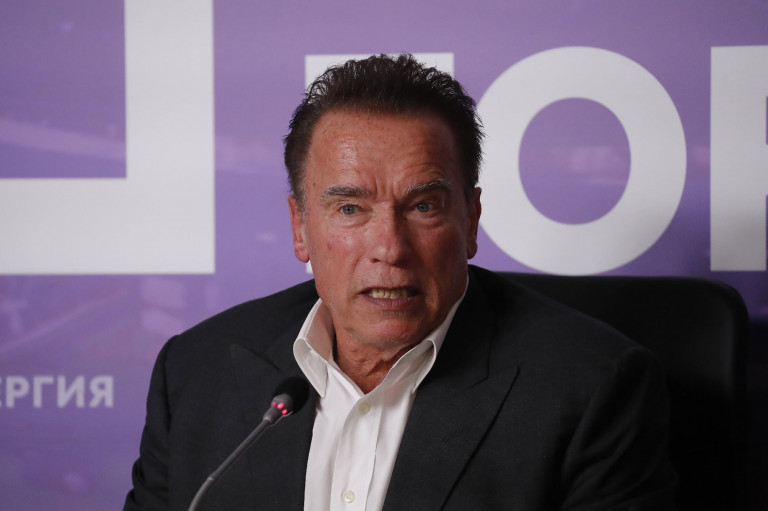 Arnold Schwarzenegger a kristályéjszakához hasonlította a Capitolium ostromát