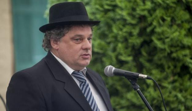 Tanártársai többsége nem támogatta, a Klik mégis a polgármester feleségét nevezte ki