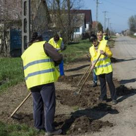 Orbán a közmunkásokból csinálna katonákat