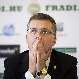 Rémálom vagy valóság? Kubatov és Vizoviczki a Gézengúz óvoda udvarán dumál