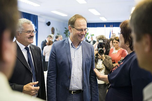 Navracsics az uniós pénzek felfüggesztéséről: jó hír