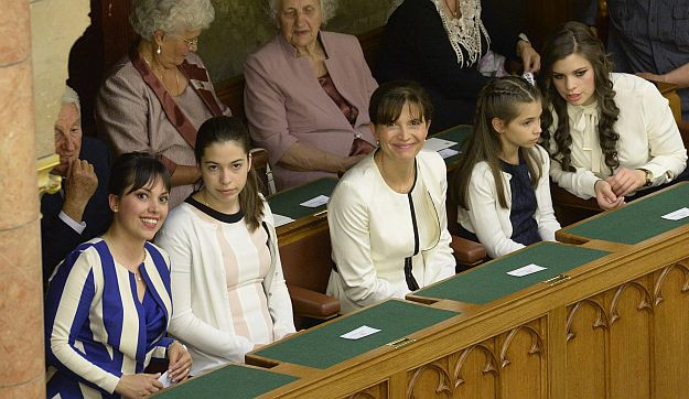 Így boldogulnak a világ híres autokratáinak gyerekei