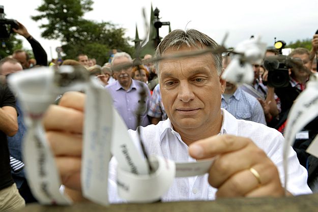Nosztalgia: Orbán a páneurópai piknik emléknapján (2014)