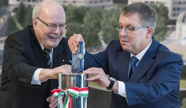 Nem tartozik ránk - Közérdekű adatok blokkolása  