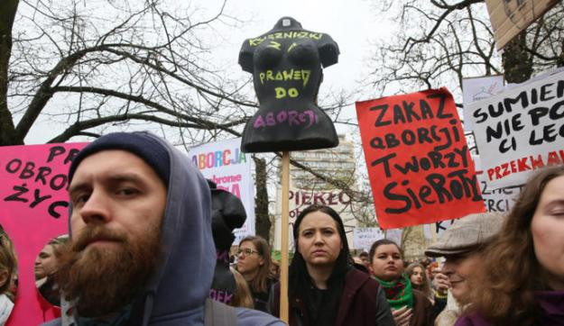 „Egy lapnak a sorsát az olvasók határozzák meg” – Hol él ez az ember?