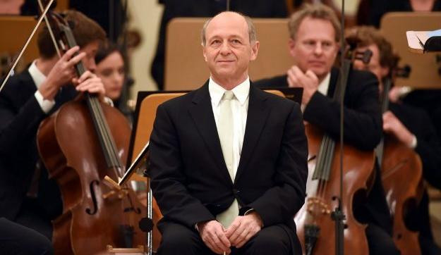 Fischer Iván 95 zeneművet tartalmazó listát szögezett ki Berlinben