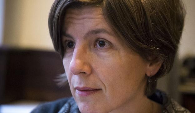 „Buta, rövidlátó megközelítés”  