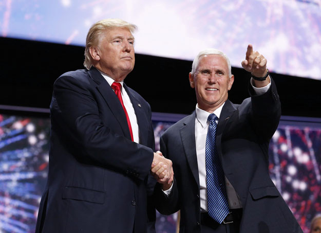 Dúl a Demográfiai Csúcs Budapesten, Mike Pence a legális abortusz ellen rendezett kirohanást