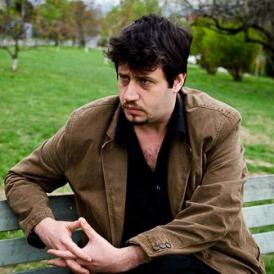 Posztmodern panasz - Puzsér és a hálapénz