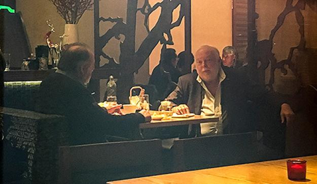 Ebéd a Nobuban: saját fotóink tanúsítják, hogy az ATV lehet a fideszes terjeszkedés legújabb áldozata