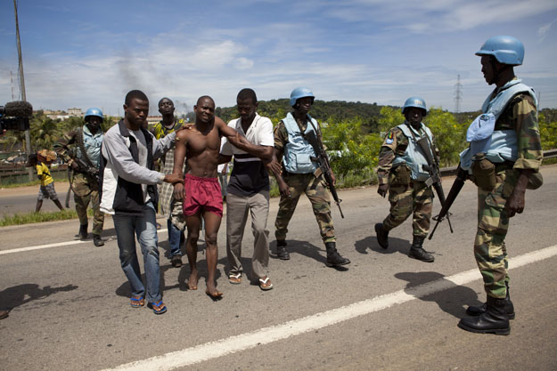 Szenegáli ENSZ-katonák az elefántcsontparti polgárháborúban