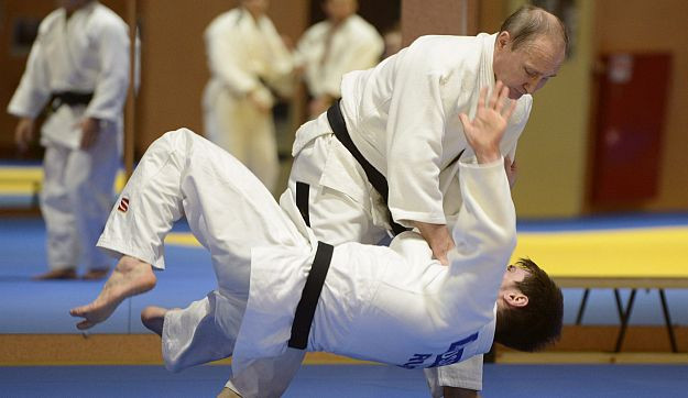 Putyin jön, Mészáros terjeszkedik, Matolcsy spekulál