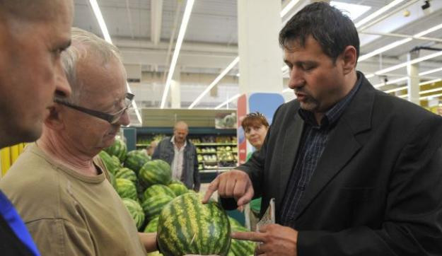 Simonka György és Voldemort: 3 milliárdos alapítvány szórta meg közpénzzel a Mengyi-botrány egyik kulcsszereplőjének cégét