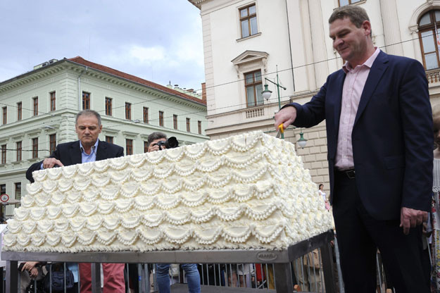 Ezt mintha a Fidesz csinálná: mi folyik Szegeden?