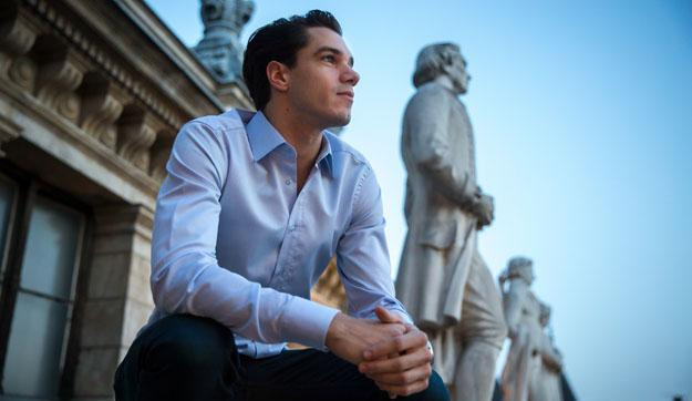 „Ugrani nagyon szeretek” - Leblanc Gergely balettművész