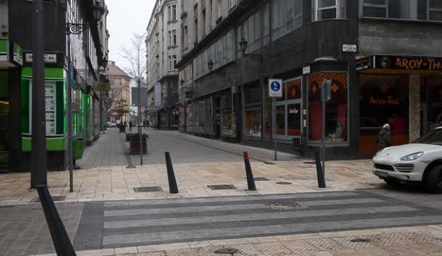 Nagyon bizarr – Luxushotelnek építenek mélygarázst a Pilvax közben?