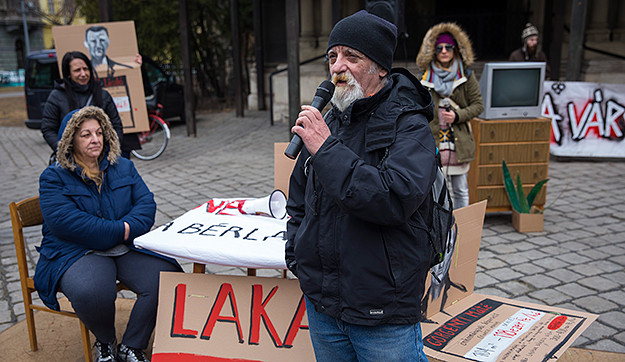 Fidesz–KDNP-s politikusoknak tartottak lakásavatót – rászorultsági alapon