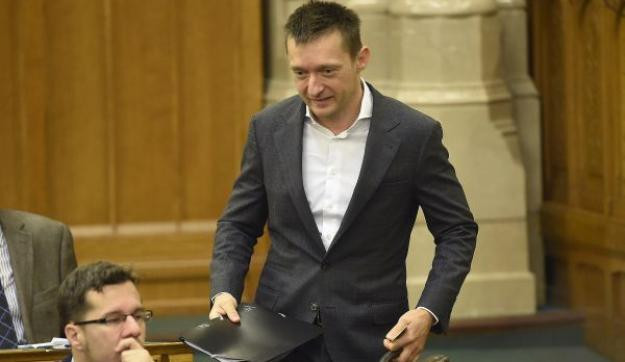 Rogánék 22 milliót már eltapsoltak arra a mélygarázsra, amelyről a Belváros nem hajlandó beszélni