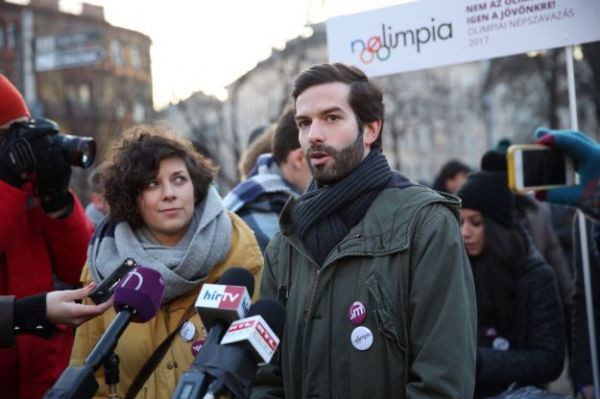 Tolongás a bizonytalanokért – Botka és a Momentum esélyei