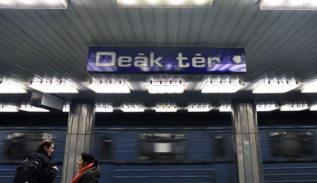 Csak fapados megoldásokra futja, és csak sokára kezdődhet a metrófelújítás