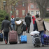„A kormány értelmezése szerint a menedékkérelem benyújtása súlyos bűncselekmény” – Akadályozzák az ügyvédek munkáját a tranzitzónákban