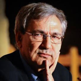 „Azért írok, mert mindenkire haragszom” - Orhan Pamuk útjai