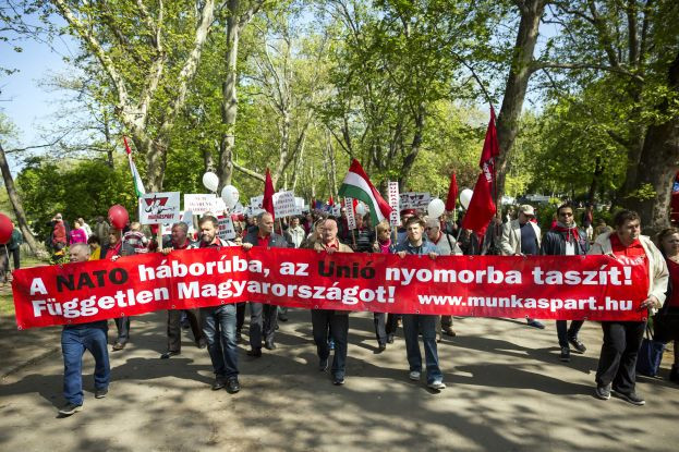 Kádár János utolsó követői is üdvözlik a Békemenetet