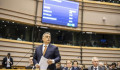 Bekeményített az EU Orbánnal szemben, akit azonban a lengyelek simán megvédhetnek majd