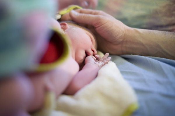 280 elhagyott csecsemő él a magyar kórházakban