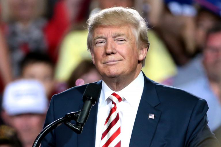 Trump  ellen fog tanúskodni a kirúgott FBI-főnök