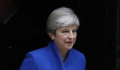Elvesztette a parlamenti többséget, mégis kormányt alakíthat Theresa May