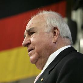Gyász: Elhunyt Helmut Kohl