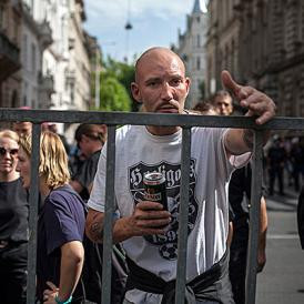 Ha kell, kordont is bontanak, de akkor is szabadon vonulnak a Pride-osok szombaton