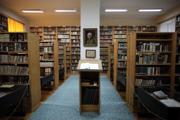 A gimnázium könyvtára